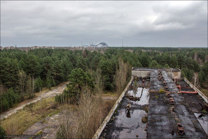 Вид с крыши завода «Юпитер» Припять